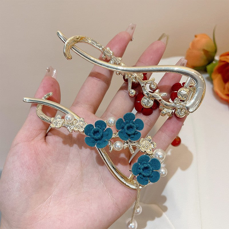 【A1025】Plum Blossom Clip Hair Jewelry