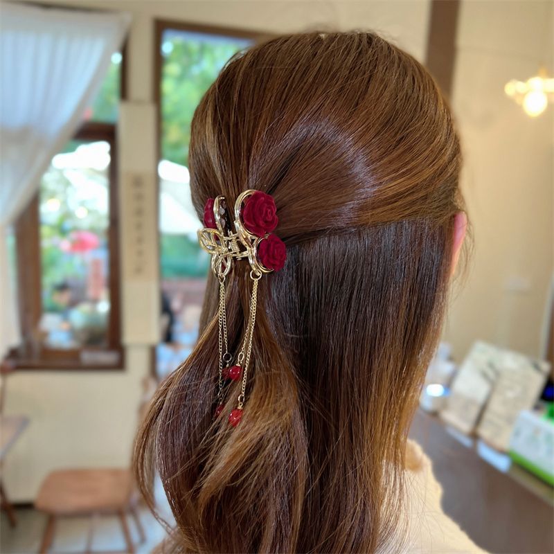 【A1014】 A delicate little hairpin for roses