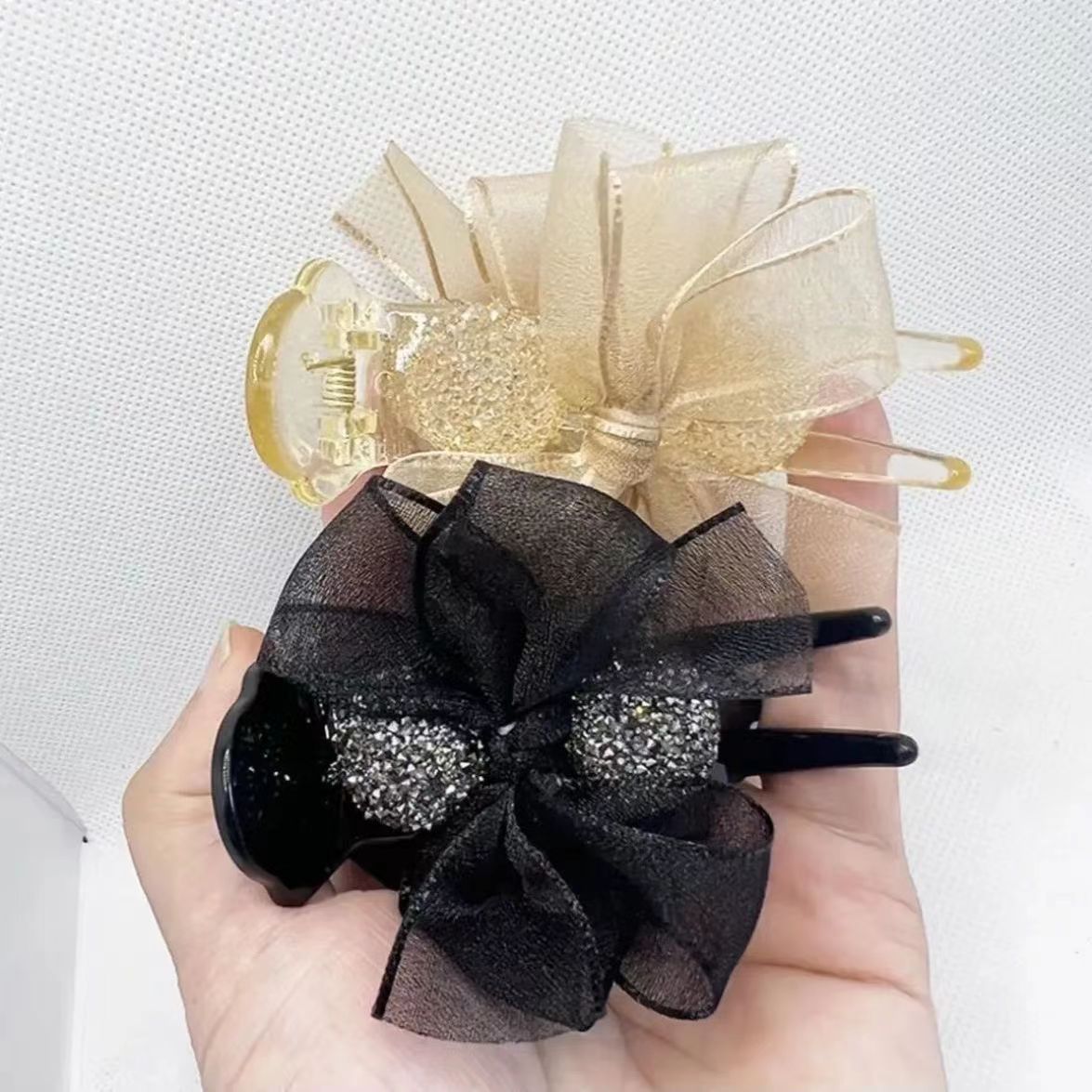 【A1021】Ball hair butterfly duck mouth hair clip