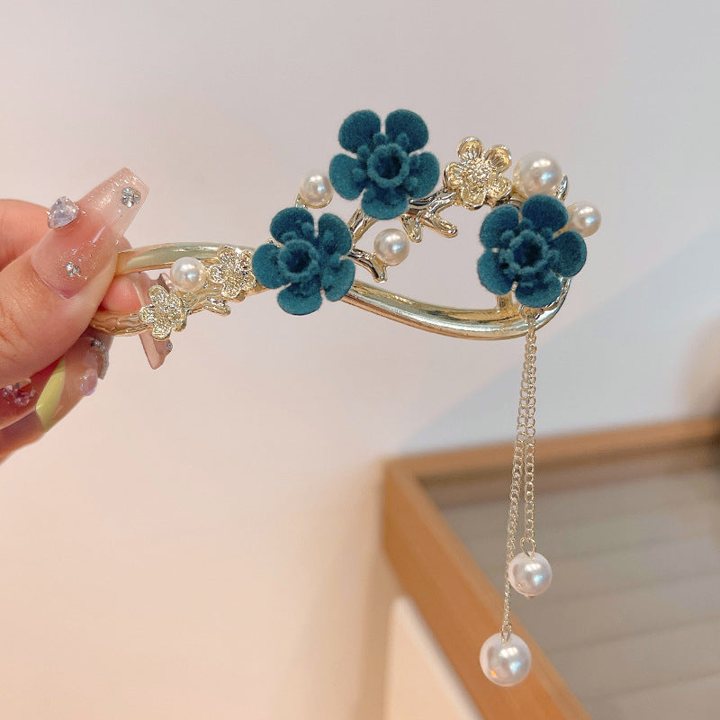 【A1025】Plum Blossom Clip Hair Jewelry