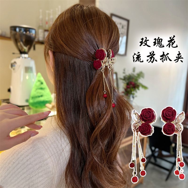 【A1014】 A delicate little hairpin for roses