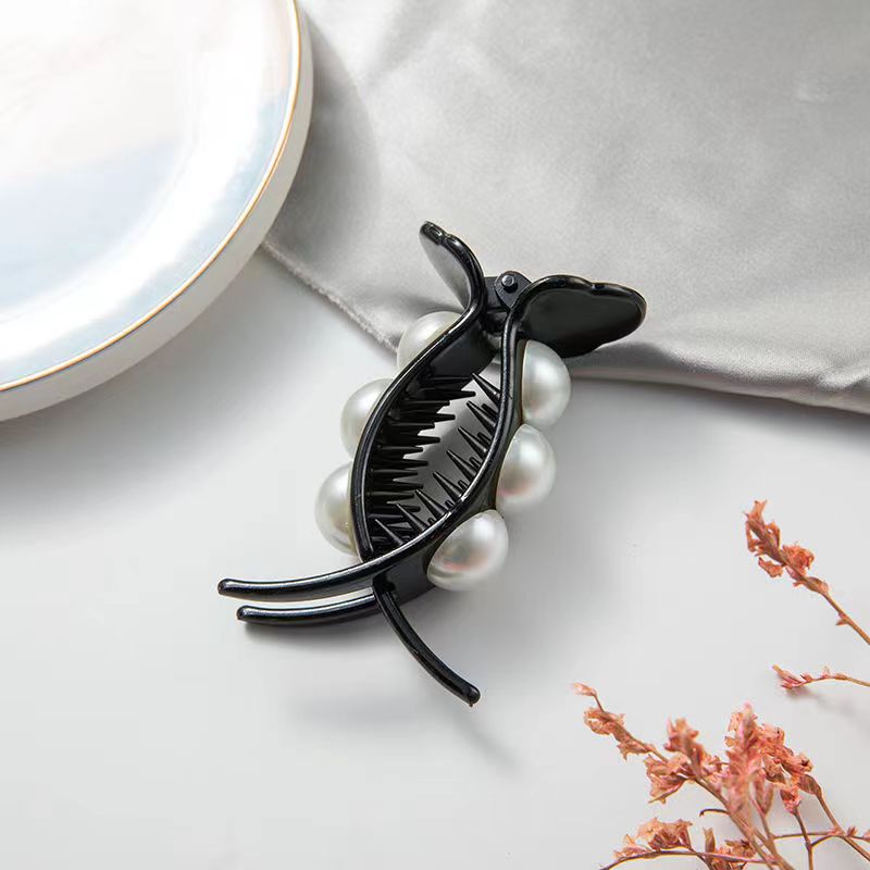 【A1021】Ball hair butterfly duck mouth hair clip